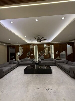 Gym in 6 BHK Penthouse at Sushant Lok ii – for Rent