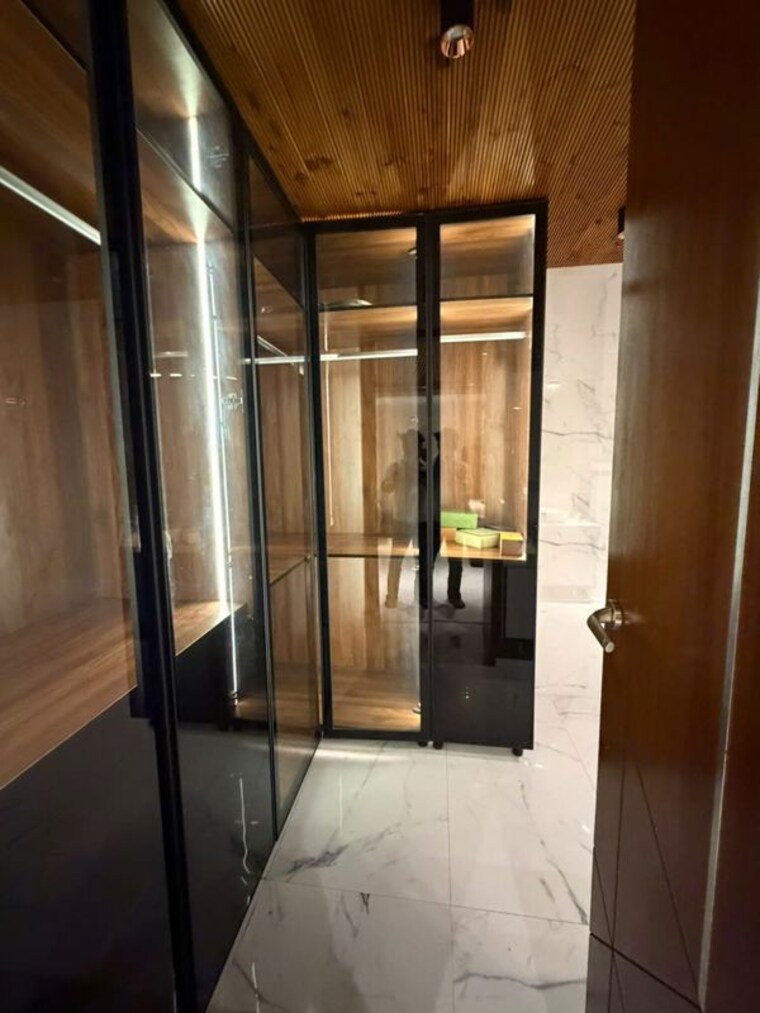 Kitchen, sushant lok ii 6 Bedroom 4000 Sq.Ft. Penthouse In Sushant Lok ii Gurgaon 10463280