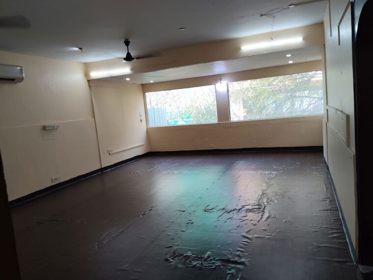 Room, malviya nagar 2 Bedroom 100 Sq.Yd. Villa In Malviya Nagar Delhi 10463298