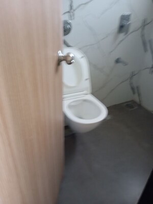 Bathroom in 1 BHK Apartment at Jyoti Skyline, Chakala – for Sale