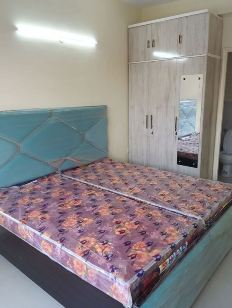 Bedroom, ansal-api-esencia 3.5 Bedroom 2400 Sq.Ft. Builder Floor In Sector 67 Gurgaon 10463393