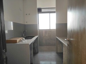 Bathroom in 2 BHK Apartment at Prestige Jasdan Classic, Mahalaxmi – for Rent