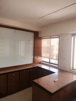 Office Space For Rent in Chembur
