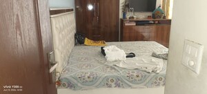 Bedroom in 2.5 BHK Apartment at Gaur City 6th Avenue, Sector 4 Greater Noida – for Rent