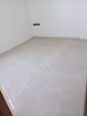 Room in 1 BHK Apartment at Jyoti Skyline, Chakala – for Sale