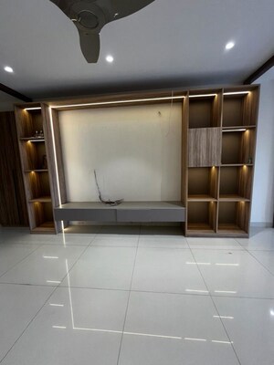 Room in 3.5 BHK Apartment at Prestige Tranquil, Kokapet – for Rent