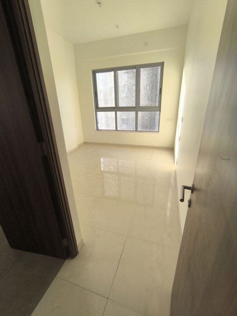 Bathroom, kalpataru-vienta 3 Bedroom 1012 Sq.Ft. Apartment In Kandivali East Mumbai 10463435