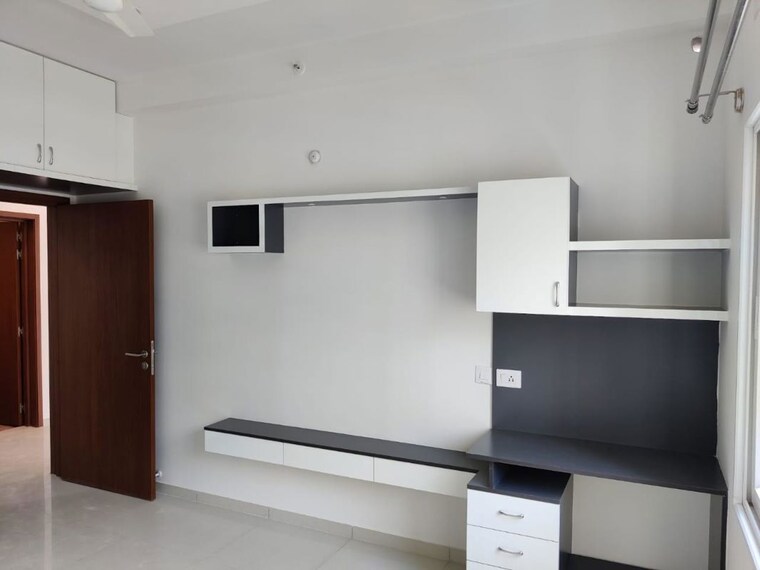 Kitchen, l-t-raintree-boulevard 3 Bedroom 1985 Sq.Ft. Apartment In Hebbal Bangalore 10463453