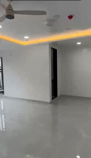 Room in  Office Space at Mittal One Place FC Road, Fergusson College Road – for Rent