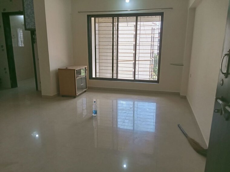 Room, sai-baba-vihar-complex 2 Bedroom 700 Sq.Ft. Apartment In Ghodbunder Road Thane 10463502
