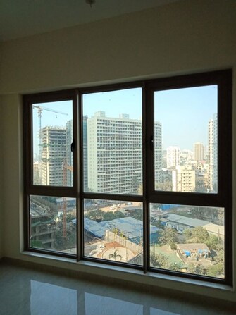 1 BHK + Pooja Room Apartment For Rent in K Raheja Raheja Residency in Malad East, Mumbai