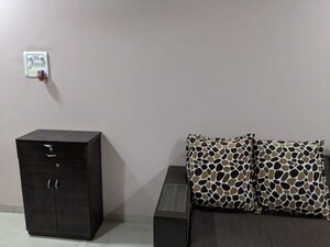 Furnished Amenities in 2 BHK Apartment at K Raheja Raheja Residency, Malad East – for Rent