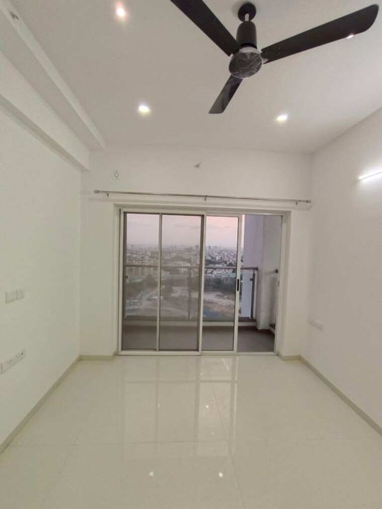 Room, runwal-the-central-park 3 Bedroom 1200 Sq.Ft. Apartment In Chinchwad Pune 10463504