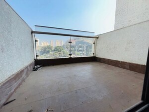 Kitchen in 2 BHK Apartment at Mahalaxmi Racecourse – for Rent