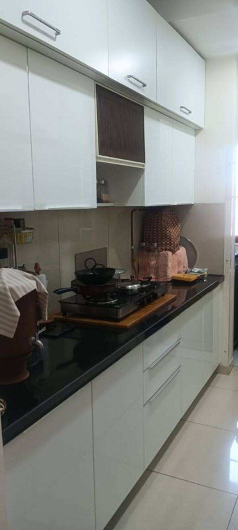Kitchen, shapoorji-pallonji-vicinia 2 Bedroom 750 Sq.Ft. Apartment In Powai Mumbai 10463513