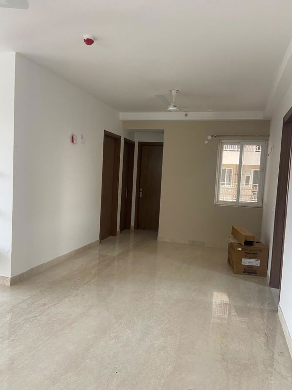 3 BHK 1910 Sq.Ft. Apartment in The Center Court