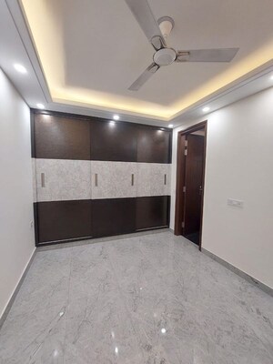 Master Bedroom in 2 BHK Builder Floor at Kalkaji – for Rent