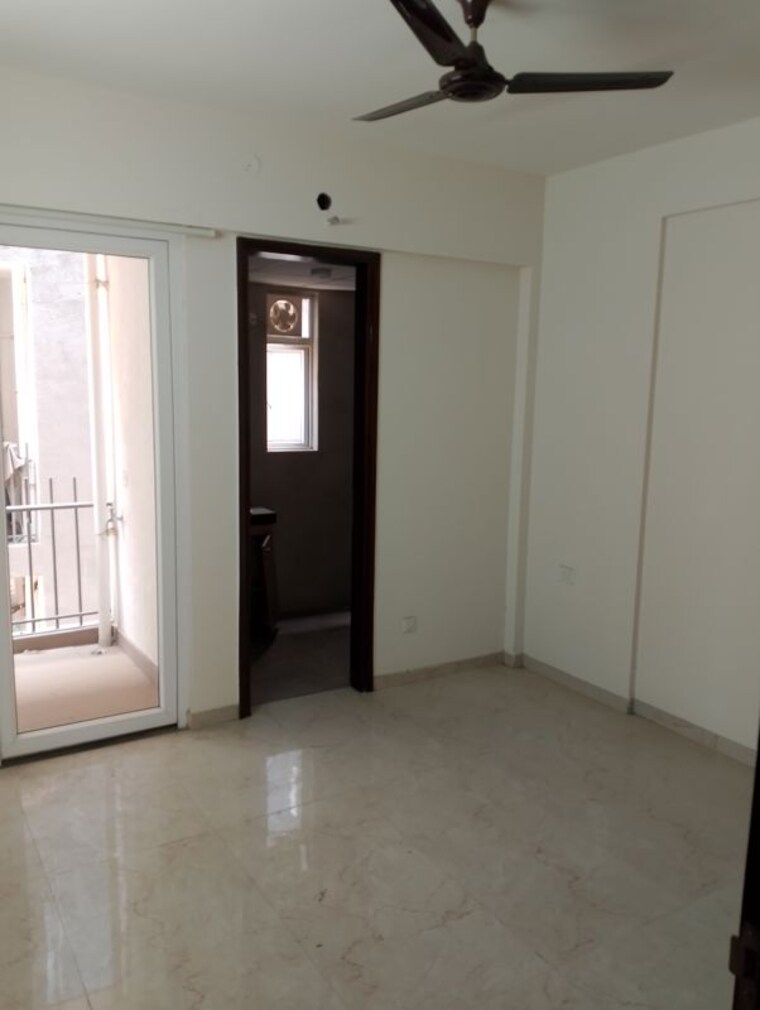 Room, smart-world-gems 2.5 Bedroom 1210 Sq.Ft. Builder Floor In Sector 89 Gurgaon 10463535