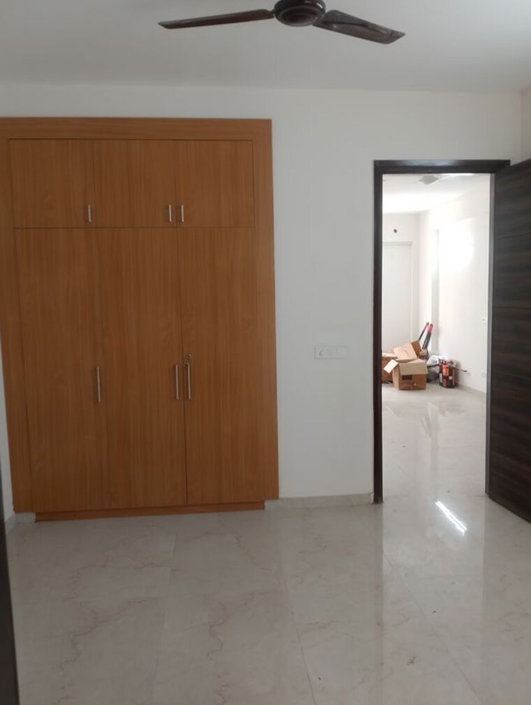 undefined, smart-world-gems 2.5 Bedroom 1210 Sq.Ft. Builder Floor In Sector 89 Gurgaon 10463535
