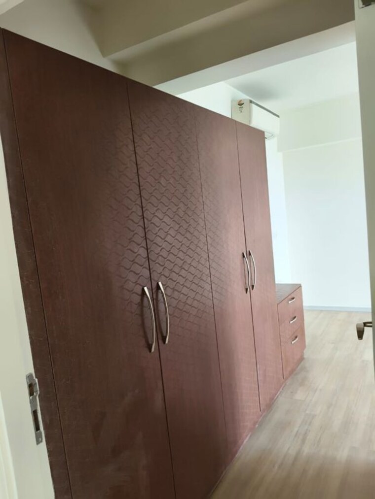 undefined, dlf-the-skycourt 3 Bedroom 1850 Sq.Ft. Apartment In Sector 86 Gurgaon 10463558