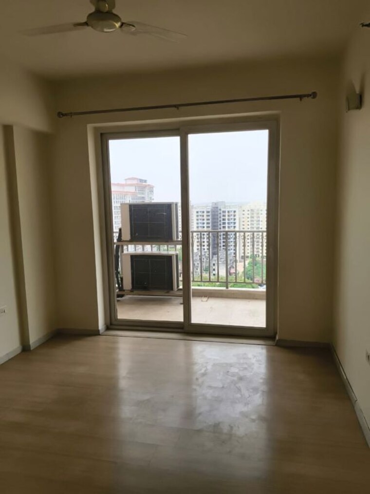 Room, dlf-the-skycourt 3 Bedroom 1850 Sq.Ft. Apartment In Sector 86 Gurgaon 10463558