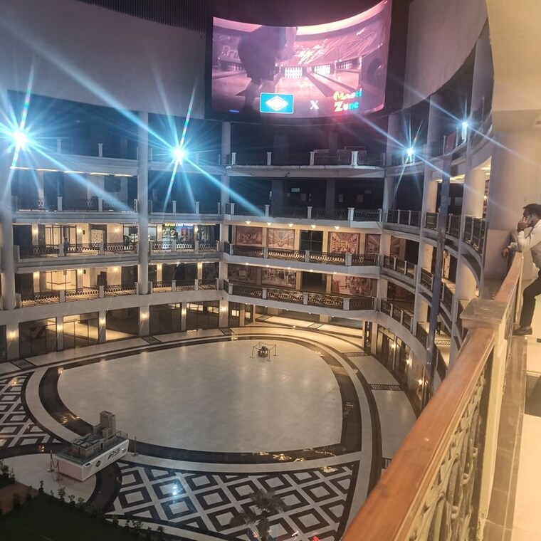 Gym, pks-town-central Commercial Office Space 600 Sq.Ft. In Sector 16b Greater Noida Greater Noida 10463543