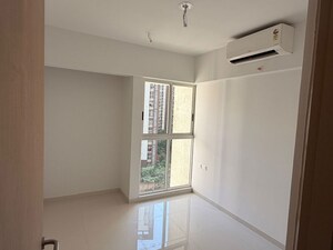 Room in 2 BHK Apartment at Lodha Upper Thane, Anjur – for Sale