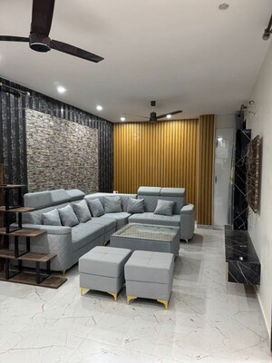 3 BHK Builder Floor For Sale in Sahastradhara