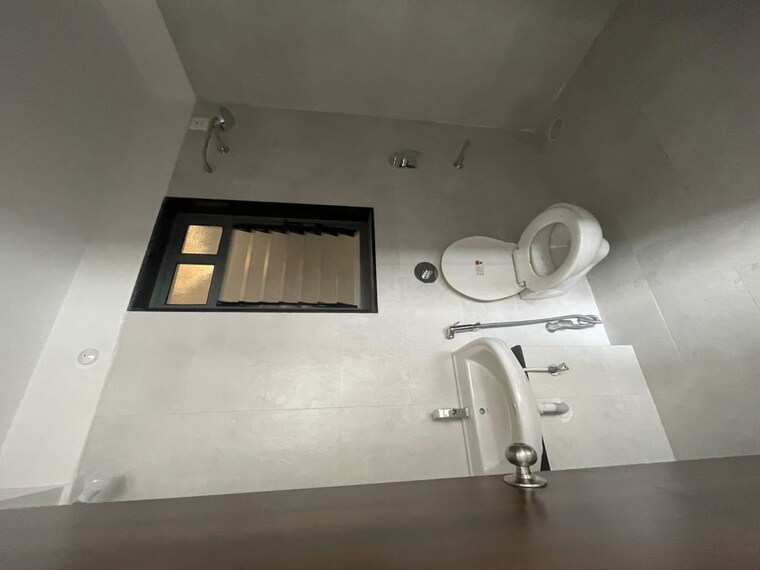 Bathroom, manav-la-centra 2 Bedroom 740 Sq.Ft. Apartment In Tathawade Pune 10463579