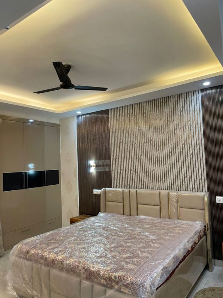 Bedroom, bollywood-esencia 3 Bedroom 1953 Sq.Ft. Apartment In Ghazipur Zirakpur 10330329