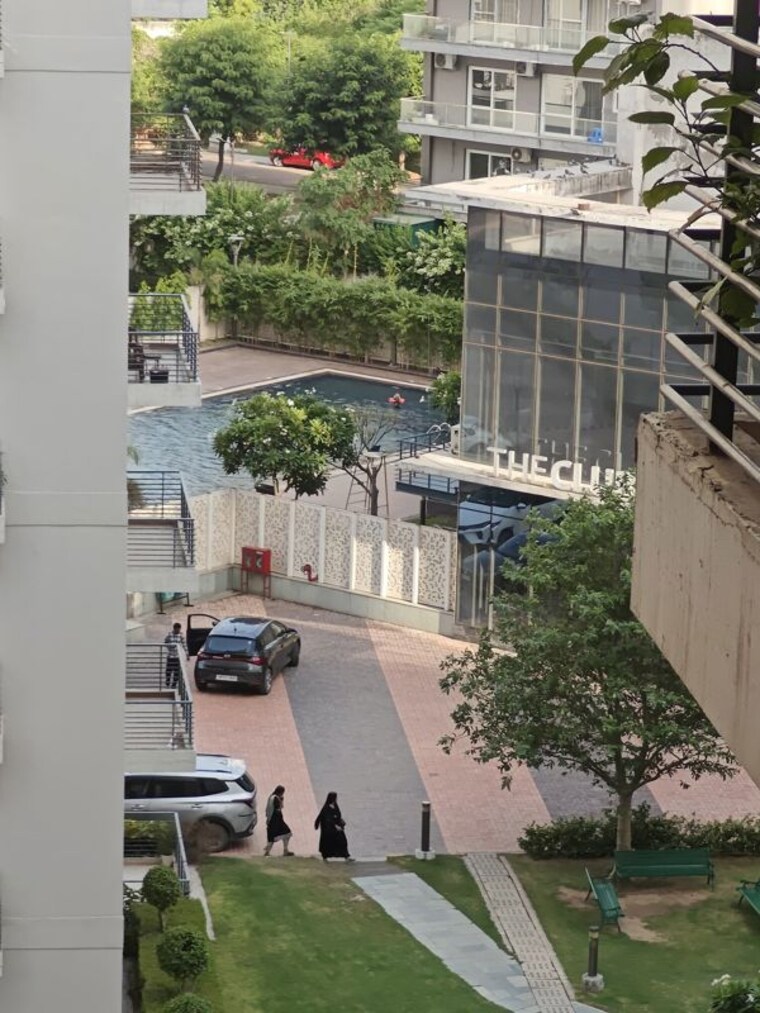 Balcony, spaze-privy-at4 2.5 Bedroom 1616 Sq.Ft. Apartment In Sector 84 Gurgaon 10463572