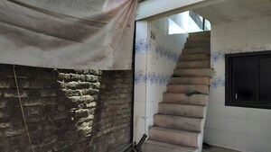 Staircase in  Independent House at Kadodara – for Sale