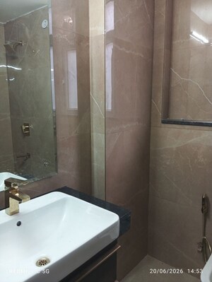 Bathroom in 2.5 BHK Apartment at Smart World Orchard, Sector 61 – for Rent