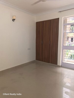 Room in 2 BHK Apartment at Vasant Kunj – for Rent