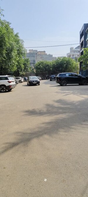 Parking in  Builder Floor at Rohini – for Sale