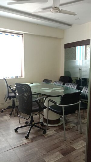  Office Space For Rent in Kamgar Putala Vasahat