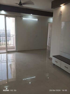 2 BHK Apartment For Rent in Signature Global Prime Phase 2, Sector 63a