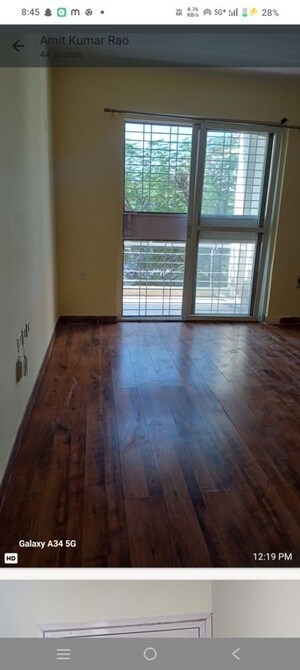 Room in 3.5 BHK Builder Floor at Orchid Island, Sector 51 – for Rent