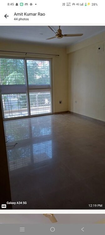 3.5 BHK + Pooja Room,Servant Room 1550 Sq.Ft. Builder Floor in Orchid Island
