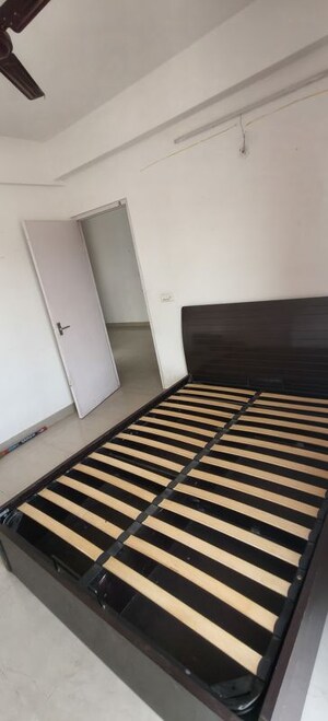 2 BHK Apartment For Rent in Suncity Avenue 76, Sector 76