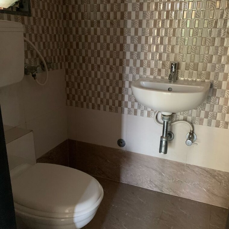 Bathroom, sunshine-apartments-borivali 2 Bedroom 572 Sq.Ft. Apartment In Eksar Mumbai 10463858