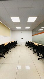 2000 Sq.Ft. Office Space in DS Homes Noida