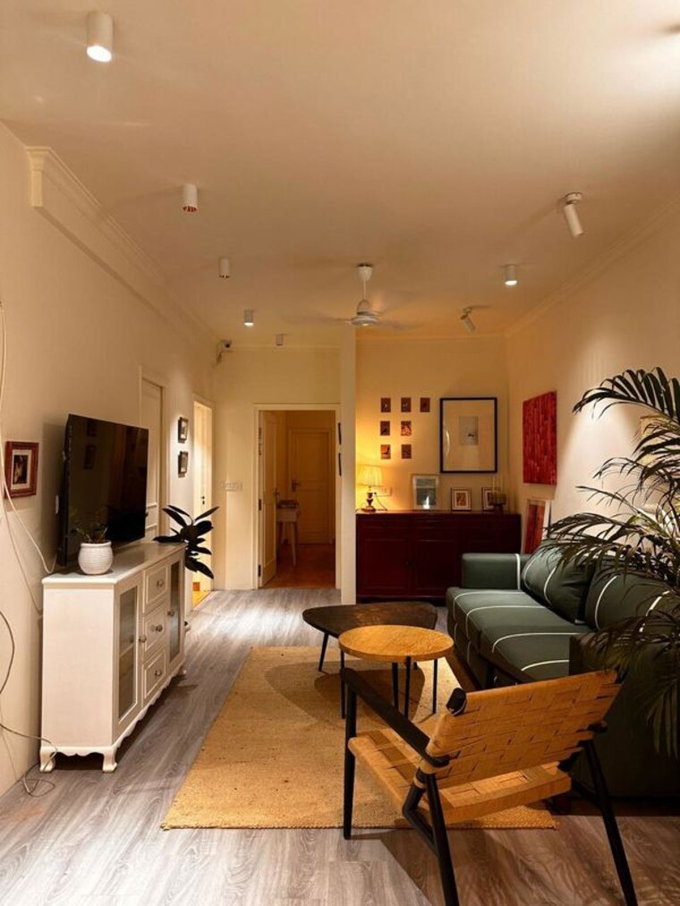 Living Room, neb sarai 2 Bedroom 450 Sq.Ft. Apartment In Neb Sarai Delhi 10463887