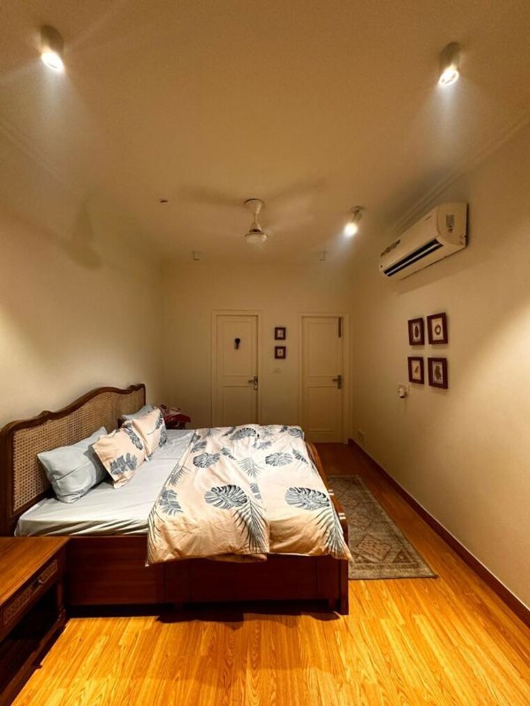 Bedroom, neb sarai 2 Bedroom 450 Sq.Ft. Apartment In Neb Sarai Delhi 10463887