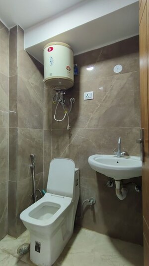 Bathroom in 1 BHK Builder Floor at Saket – for Rent
