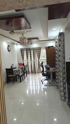 Apartment For Rent in Theme Ambience Golf View