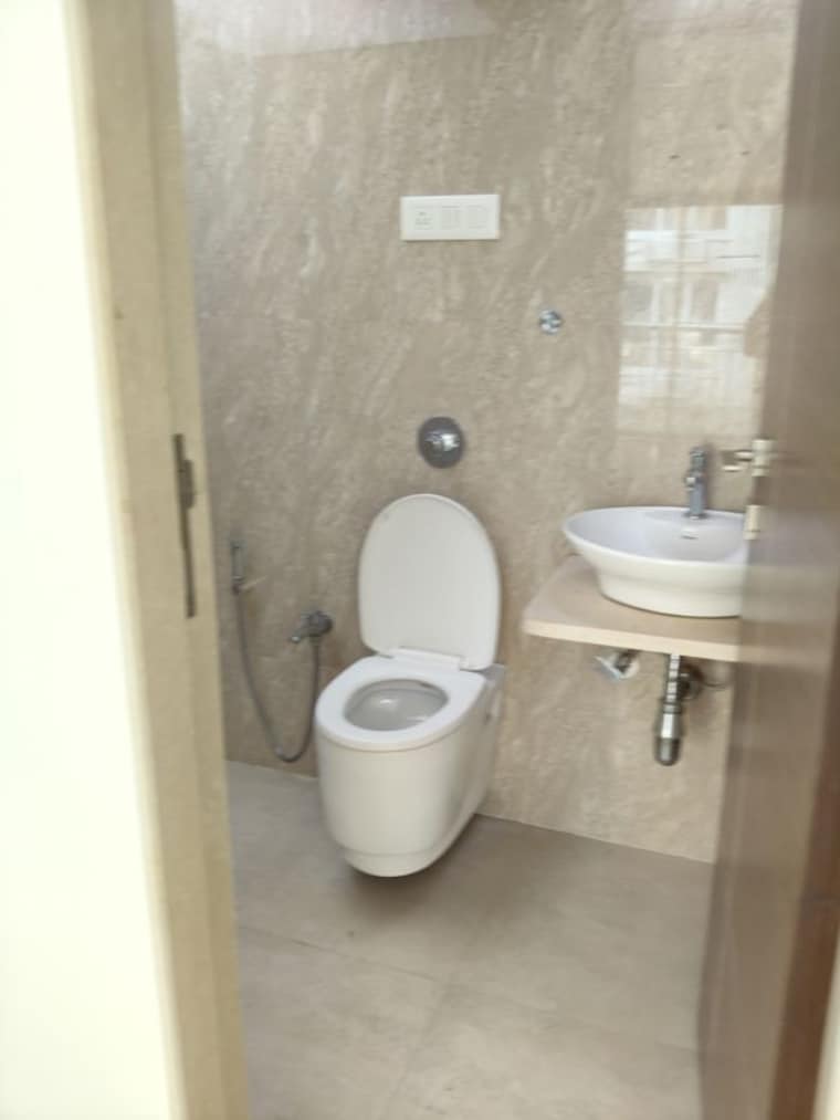 Bathroom, gundecha-symphony 2.5 Bedroom 845 Sq.Ft. Apartment In Andheri West Mumbai 10463890