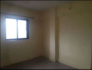 Room in 1 BHK Apartment at Thane West – for Rent