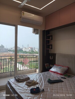 Bedroom in 2 BHK Apartment at Signature Global Prime, Sector 63a – for Rent