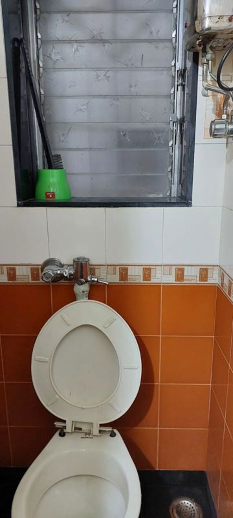 Bathroom, gundecha-builders-valley-of-flowers 1 Bedroom 535 Sq.Ft. Apartment In Kandivali East Mumbai 10463925